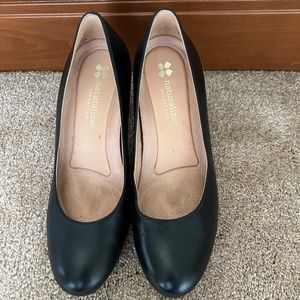 Naturalizer N5 Contour Heels